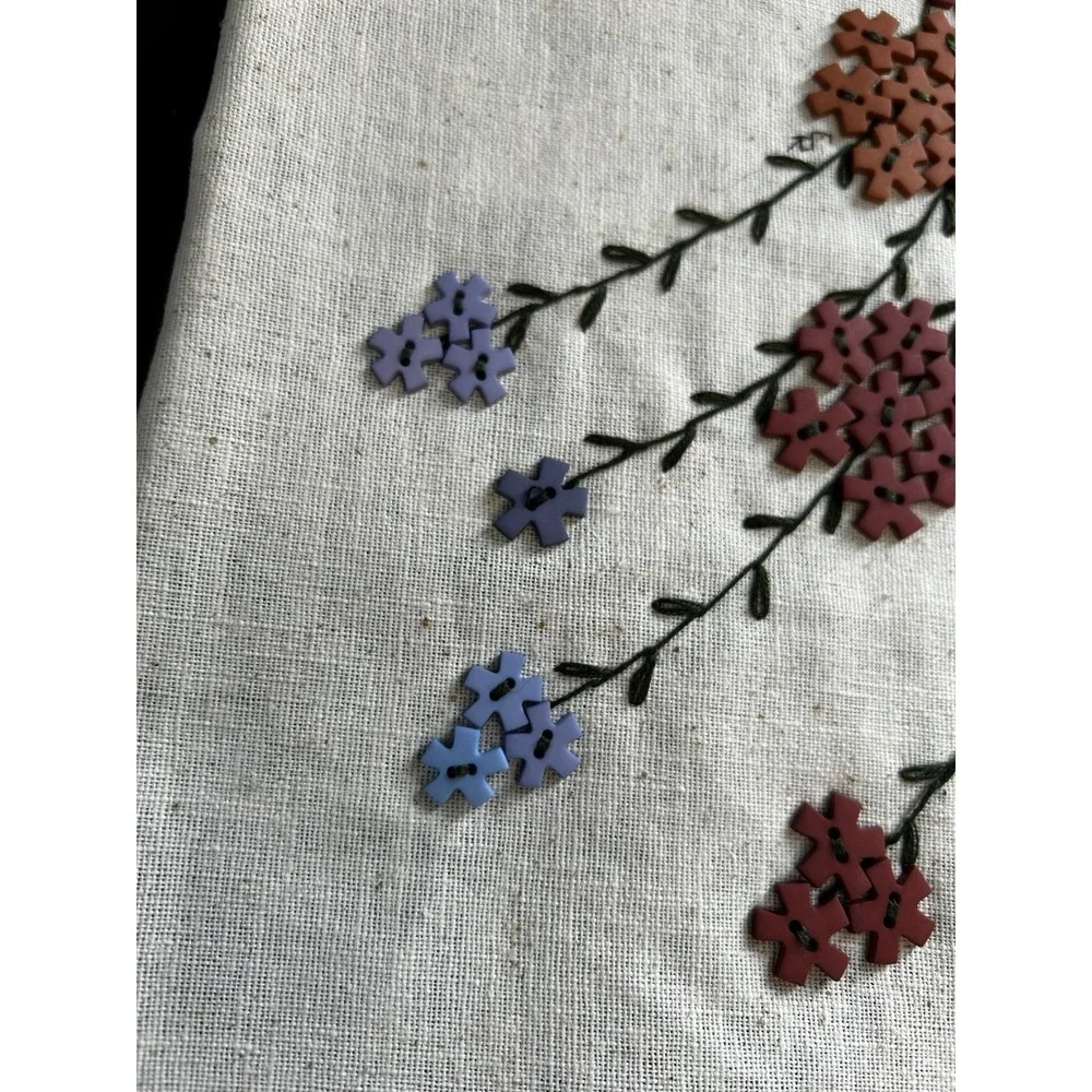Vintage Decorative Hand Embroidered Floral Cotton Textile Tapestry 19 X‎ 15.5